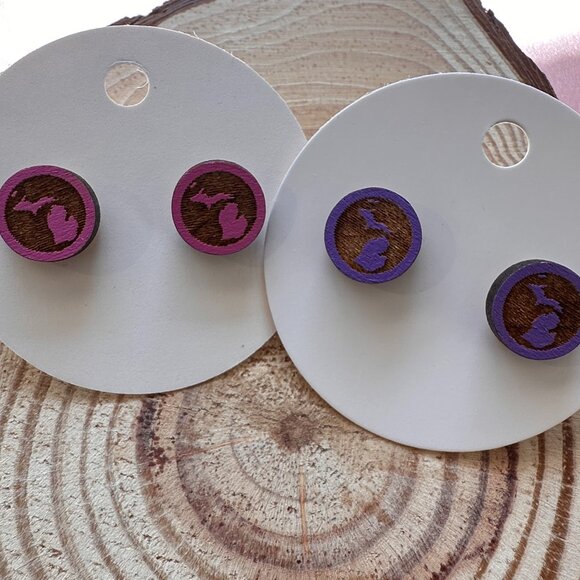 NEW Michigan Wooden Stud Earrings - Picture 1 of 4